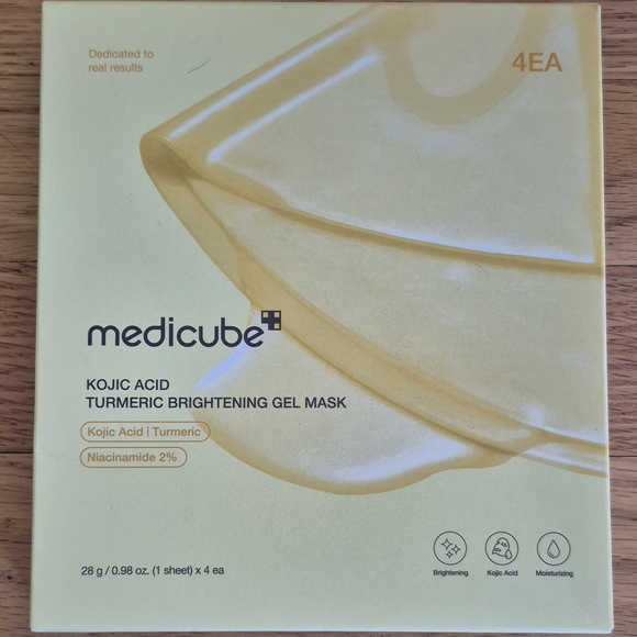 NEW Medicube Kojic Acid Turmeric Brightening Gold Jelly Gel Mask Pack Of 4 - Picture 3 of 5